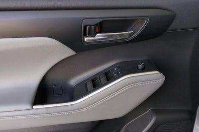 2020 Toyota Highlander Hybrid XLE