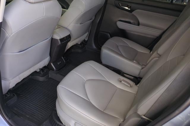 2020 Toyota Highlander Hybrid XLE