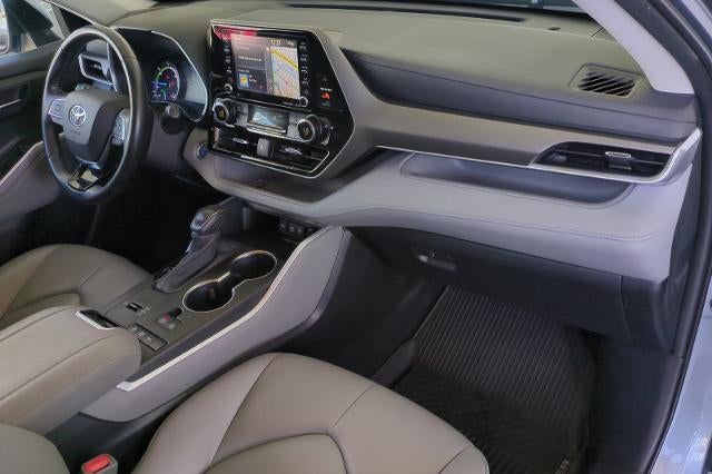 2020 Toyota Highlander Hybrid XLE