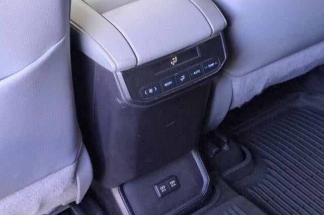 2020 Toyota Highlander Hybrid XLE
