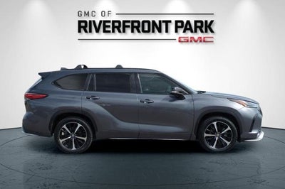 2021 Toyota Highlander XSE