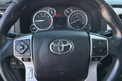 2017 Toyota Tundra 4WD Platinum