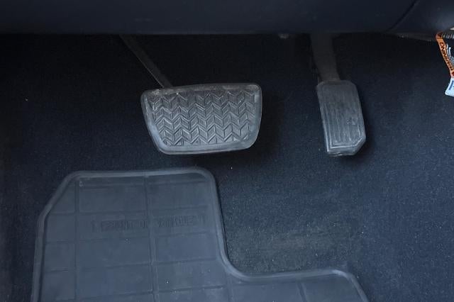 2013 Toyota Tundra 4WD Truck BASE