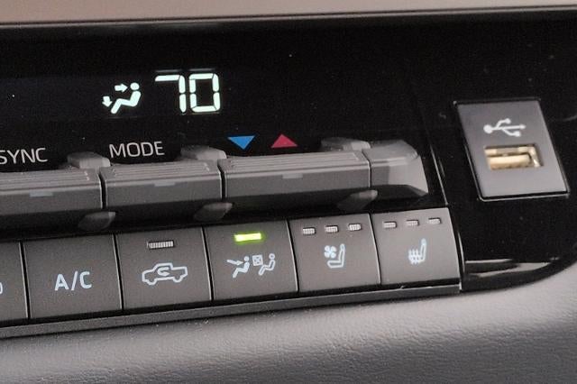 2026 Toyota TUNDRA 4WD PLATINUM H