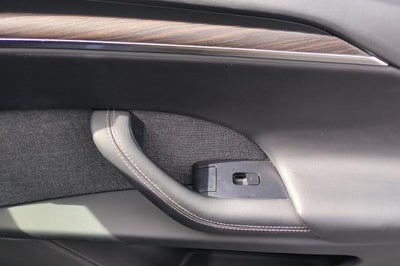 2023 Tesla Model X Base