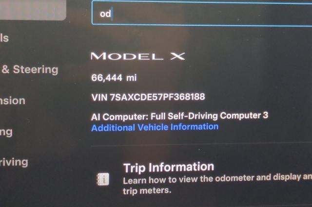 2023 Tesla Model X Base