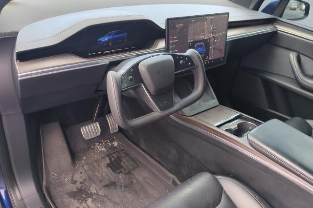 2023 Tesla Model X Base