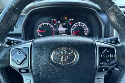 2022 Toyota 4Runner SR5