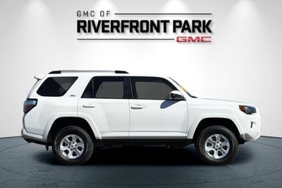 2024 Toyota 4Runner SR5