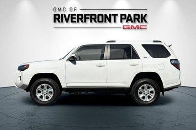 2024 Toyota 4Runner SR5