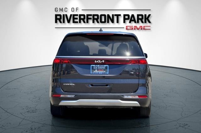 2024 Kia Carnival LX