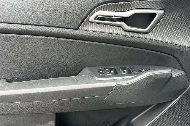 2024 Kia Sportage Hybrid LX