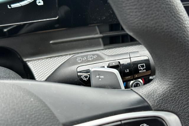 2024 Kia Sportage Hybrid LX