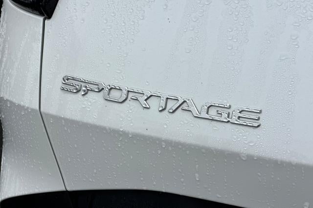 2024 Kia Sportage Hybrid LX