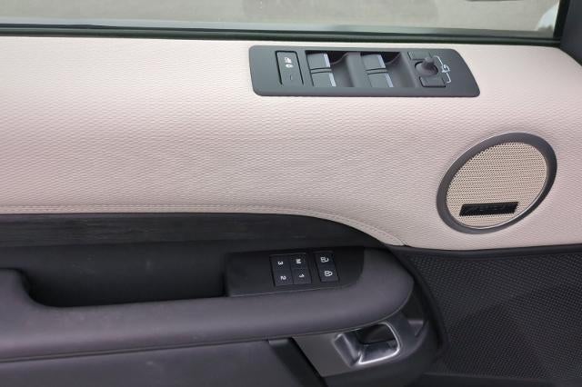 2023 Land Rover Discovery HSE R-Dynamic