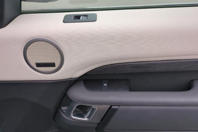 2023 Land Rover Discovery HSE R-Dynamic