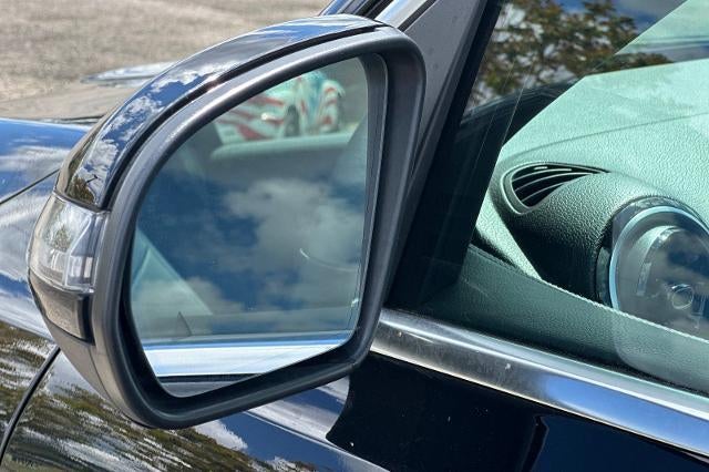 2023 Mercedes-Benz GLB GLB 250