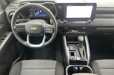 2025 Chevrolet Colorado WT/LT