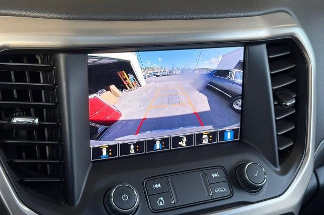 2022 GMC Acadia Denali