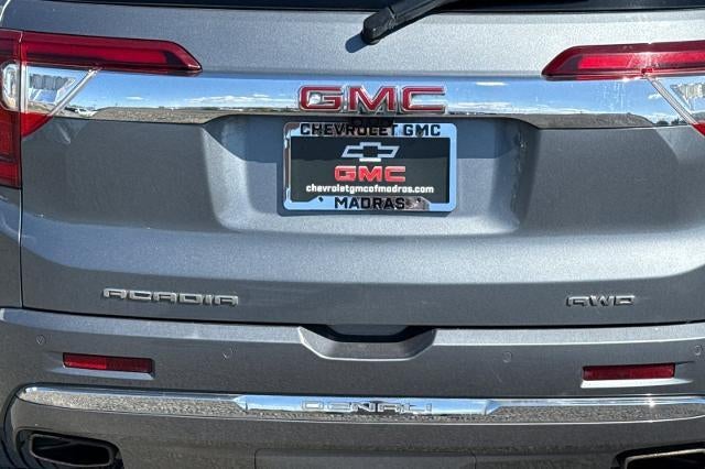 2022 GMC Acadia Denali