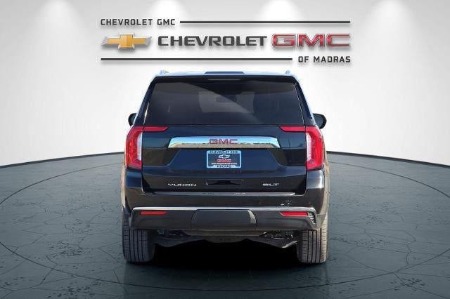 2024 GMC Yukon SLT