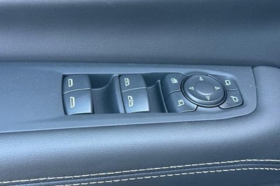 2025 GMC Yukon XL Elevation