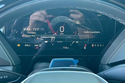 2025 GMC Yukon XL Elevation