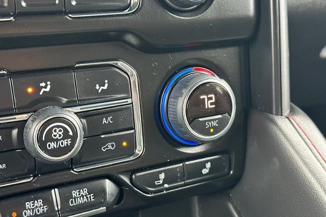 2021 Chevrolet Suburban RST