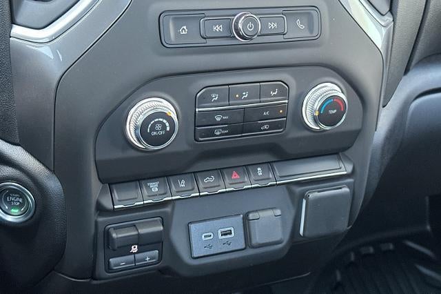 2025 GMC Sierra 3500 HD Pro