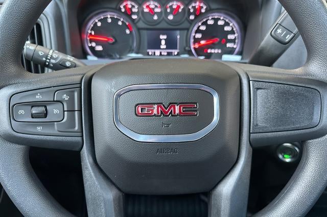 2025 GMC Sierra 3500 HD Pro