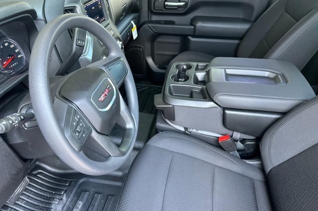 2025 GMC Sierra 3500 HD Pro