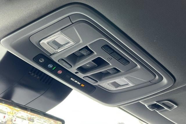 2024 GMC Sierra 3500 HD Denali