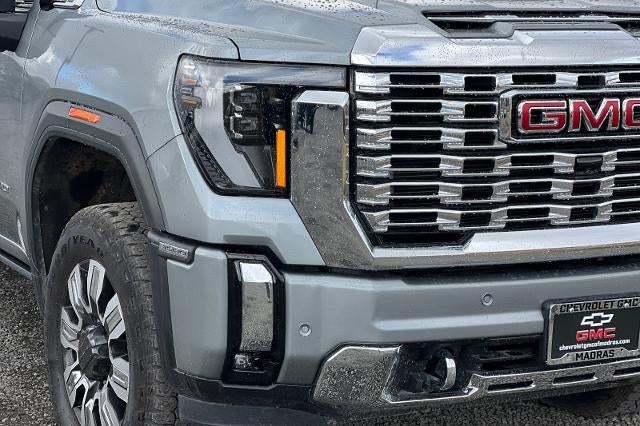 2024 GMC Sierra 3500 HD Denali