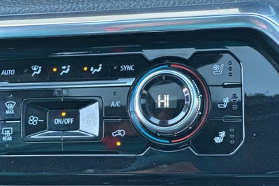 2024 GMC Sierra 3500 HD Denali