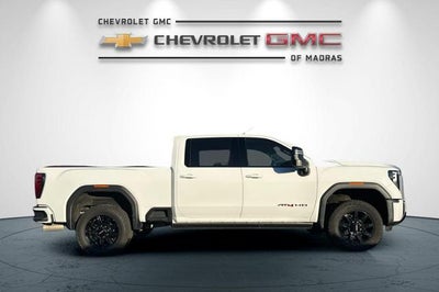 2025 GMC Sierra 2500 HD AT4