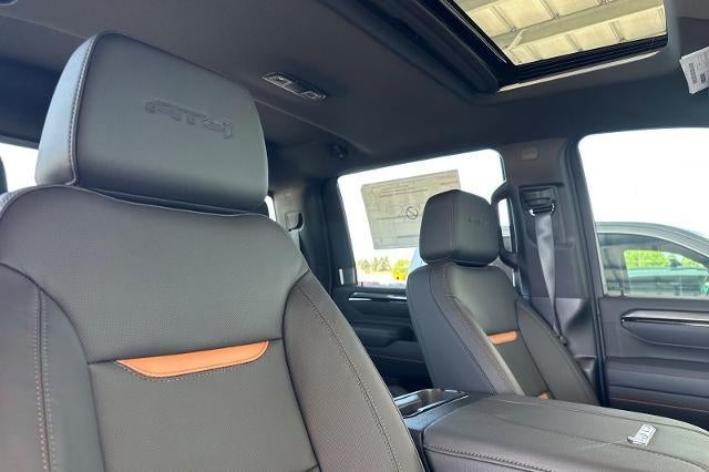 2025 GMC Sierra 3500 HD AT4