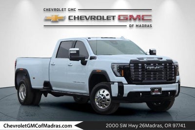 2026 GMC Sierra 3500 HD Denali Ultimate DRW