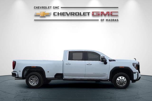 2026 GMC Sierra 3500 HD Denali Ultimate DRW