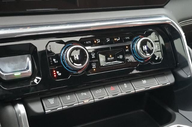 2026 GMC Sierra 3500 HD Denali Ultimate DRW