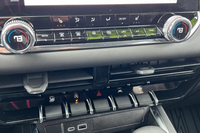 2025 GMC Canyon Elevation