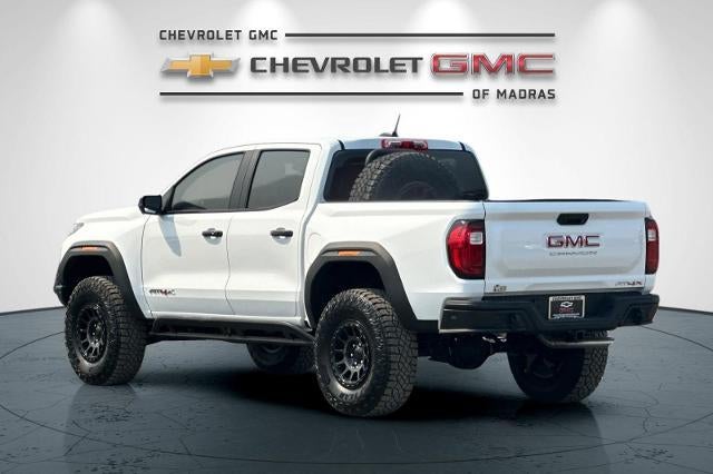 2025 GMC Canyon AT4