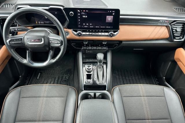 2023 GMC Canyon AT4