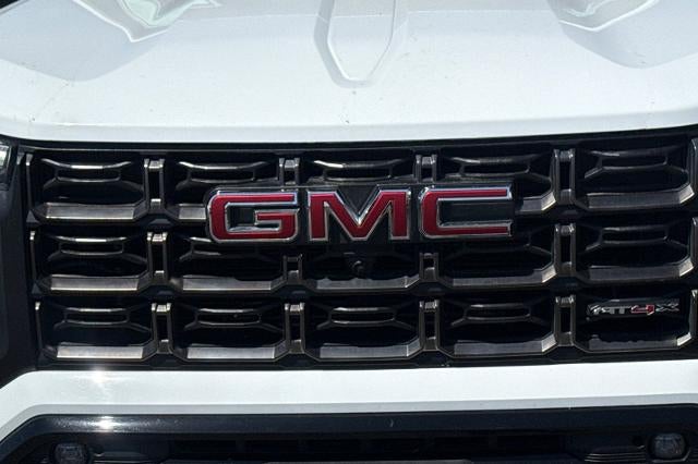 2024 GMC Canyon AT4X