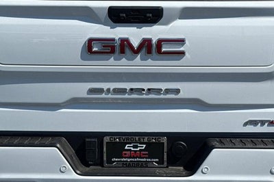 2023 GMC Sierra 1500 AT4