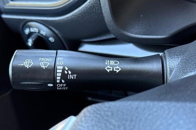 2022 Nissan Titan SV