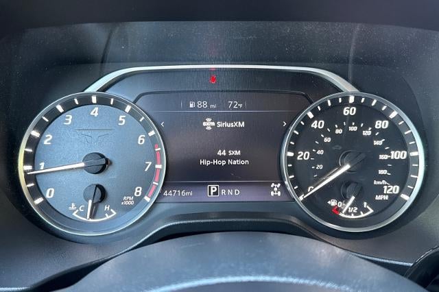 2022 Nissan Titan SV