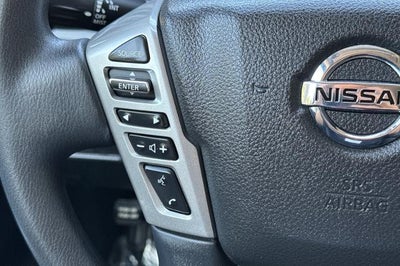 2022 Nissan Titan SV
