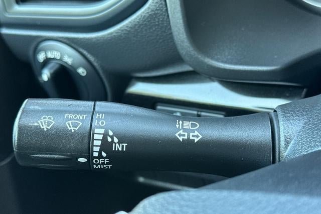 2022 Nissan Titan SV