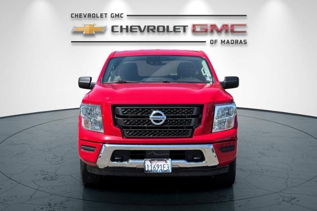 2022 Nissan Titan SV