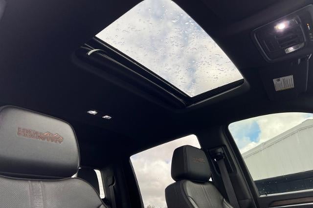 2024 Chevrolet Silverado 3500 HD High Country